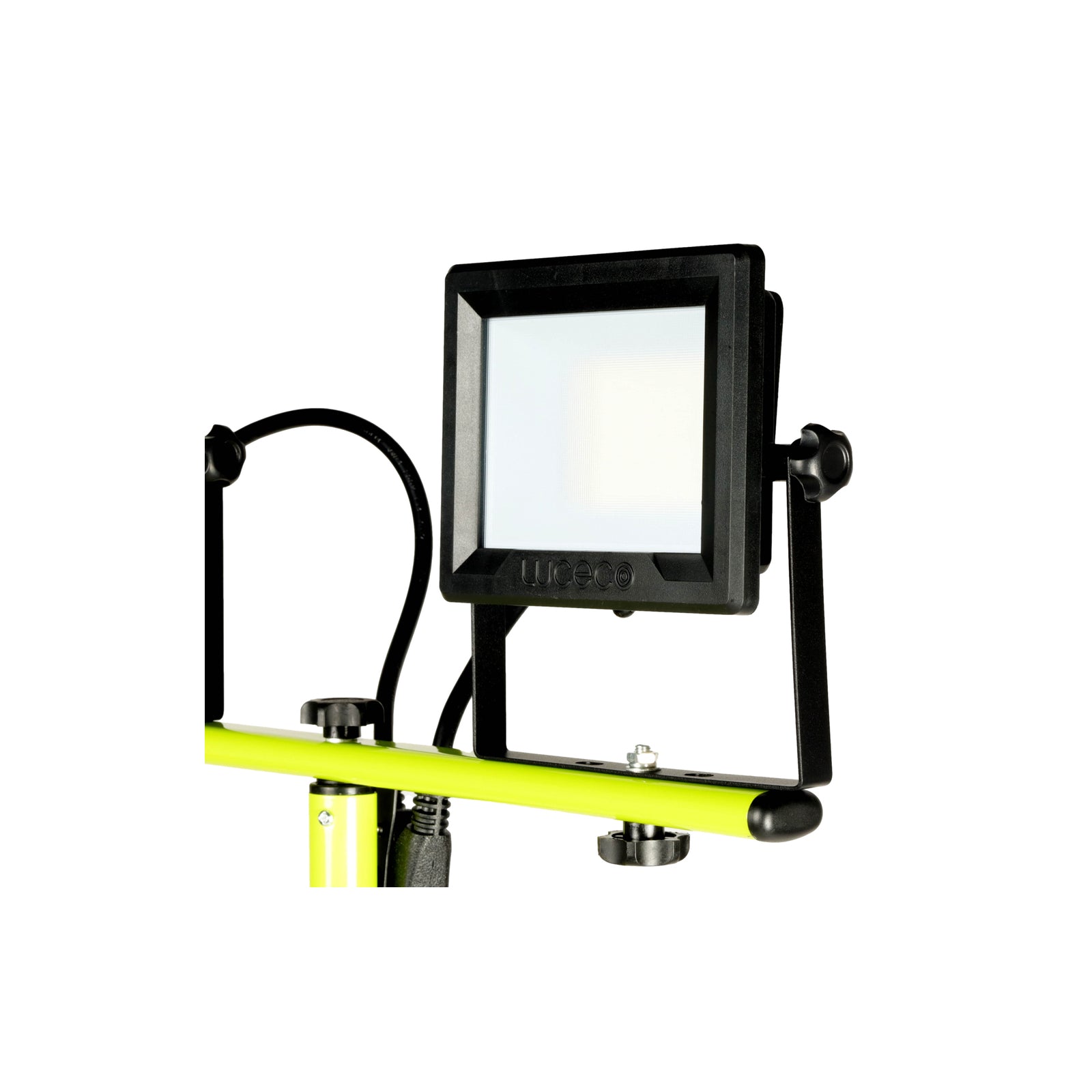 Worklight Eco con Tripié 2x50W IP65 – Luceco